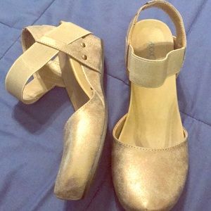 Axxiom gold tone wedge sandals